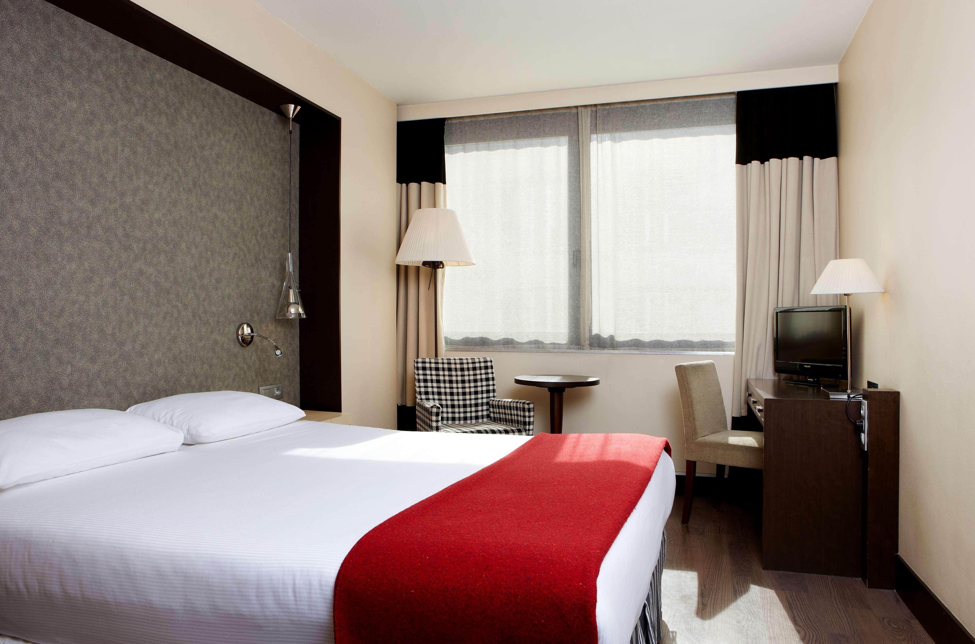 Nh Brussels Louise Hotel Saint-Gilles Exterior photo