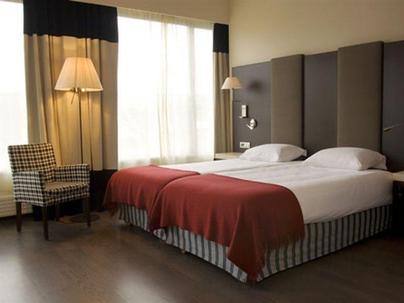Nh Brussels Louise Hotel Saint-Gilles Room photo